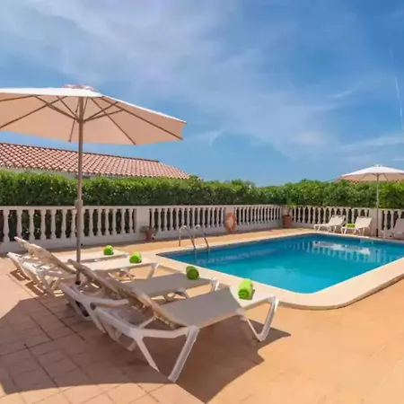 Holiday home Appealing With Pool *